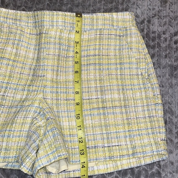 Maison d'Amelie Paris Tweed Short Sleeve Blazer/Jacket & Shorts. Multi Color. - Picture 10 of 13